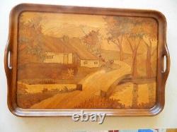 Grand plateau noyer marquetterie (Nancy) dim. 45 x 63 cm. Signé
