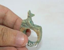 Rare bague anubis ancienne égyptienne pour protection dans la mythologie égyp